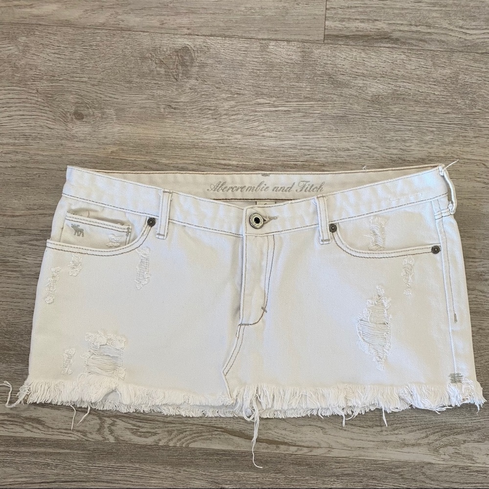 White Abercrombie skirt